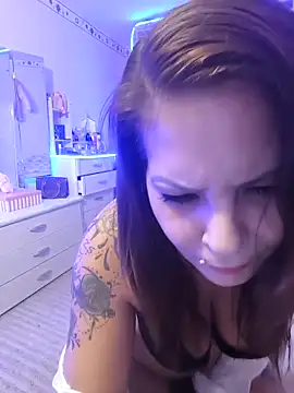 KRISZTIN1987 online show from 11-16-25, 06:24