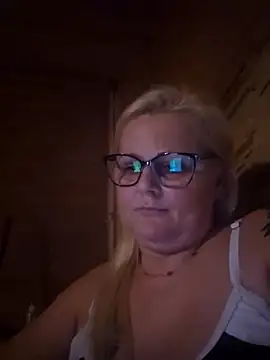 Snapshot of NieMaJazdyBezGwiazdy7883 chatting on 11-01-25, 07:38 NieMaJazdyBezGwiazdy7883 online show from 11-01-25, 07:38