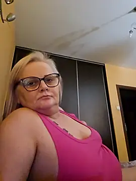 Snapshot of NieMaJazdyBezGwiazdy7883 chatting on 11-19-25, 05:13 NieMaJazdyBezGwiazdy7883 online show from 11-19-25, 05:13