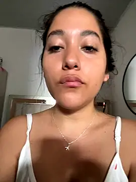 Nhefertary online show from 10-08-25, 02:36