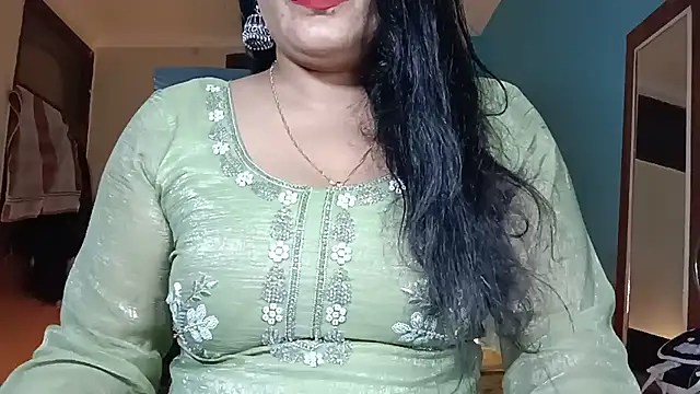 Snapshot of horny_milf_couple chatting on 06-15-26, 08:55 horny milf couple online show from 06-15-26, 08:55