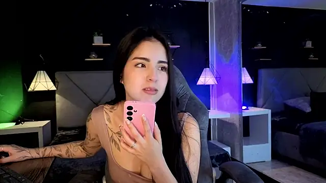 giapearl25 online show from 12-04-25, 12:09