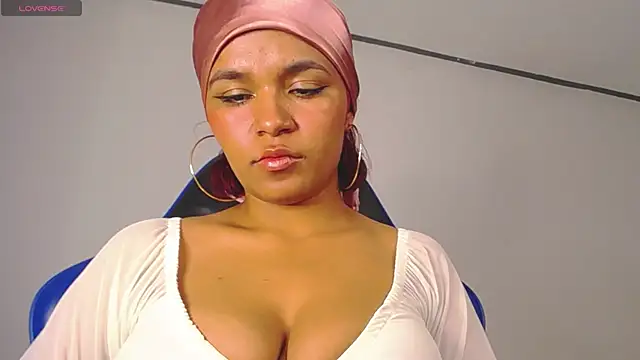 AAfrodithaa online show from 10-24-25, 12:08