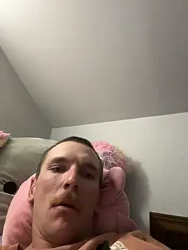 AverageMaleJay online show from 10-06-25, 10:18