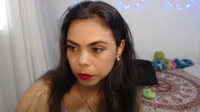 Snapshot of ms_megan_shadow chatting on 05-12-26, 10:40 ms megan shadow online show from 05-12-26, 10:40