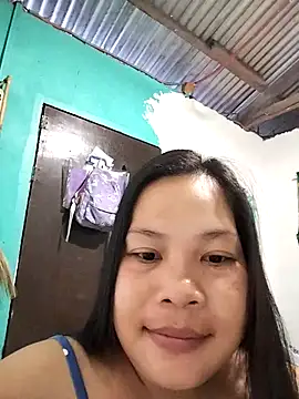 Snapshot of shyhotpinay_32 chatting on 10-10-25, 09:36 shyhotpinay 32 online show from 10-10-25, 09:36