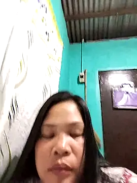 Snapshot of shyhotpinay_32 chatting on 10-12-25, 05:34 shyhotpinay 32 online show from 10-12-25, 05:34
