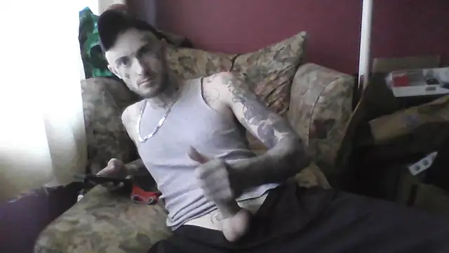 Snapshot of SWAGGDaddy93 chatting on 03-04-26, 01:17 SWAGGDaddy93 online show from 03-04-26, 01:17