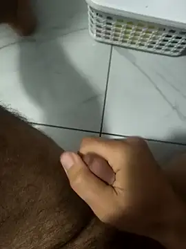 Snapshot of Sert_erkek21_ysm chatting on 02-16-26, 09:38 Sert erkek21 ysm online show from 02-16-26, 09:38