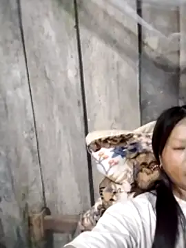 Snapshot of sumaybae chatting on 06-12-26, 12:59 sumaybae online show from 06-12-26, 12:59