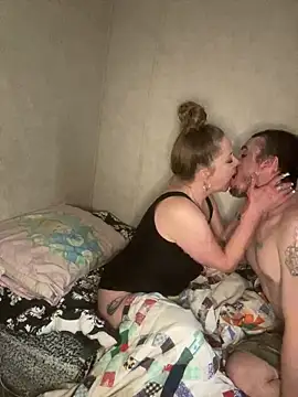 Snapshot of amandatheblondewife chatting on 12-20-25, 12:45 amandatheblondewife online show from 12-20-25, 12:45