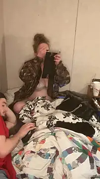 Snapshot of amandatheblondewife chatting on 02-03-26, 06:40 amandatheblondewife online show from 02-03-26, 06:40