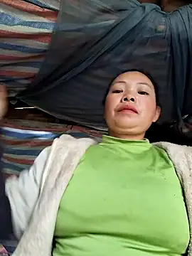 miomio-12 online show from 12-02-25, 01:11