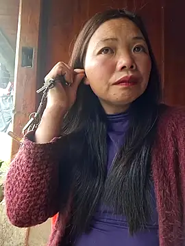 miomio-12 online show from 03-13-26, 06:20