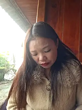 miomio-12 online show from 03-15-26, 12:49