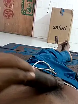 Snapshot of shohrab_hot chatting on 11-18-25, 04:33 shohrab hot online show from 11-18-25, 04:33