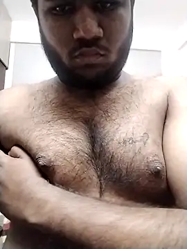 665460 online show from 10-04-25, 11:52