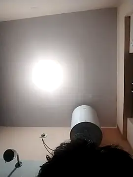 665460 online show from 10-06-25, 10:23