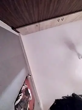 665460 online show from 10-07-25, 06:43