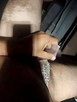 IncomingEssence478 online show from 04-03-26, 01:36