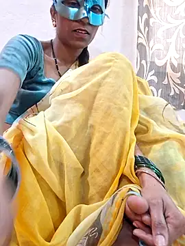 Snapshot of sexy_cpl_mh12 chatting on 02-16-26, 06:42 sexy cpl mh12 online show from 02-16-26, 06:42