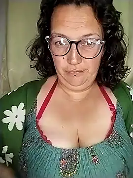 -saraqueen- online show from 11-16-25, 06:19