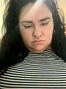 gothlove666 online show from 10-07-25, 03:53