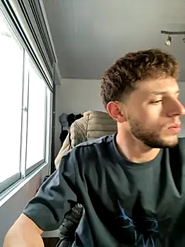 noah red online show from 11-02-25, 09:28