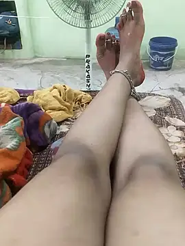 Snapshot of ROSHANI_234 chatting on 11-08-25, 02:56 ROSHANI 234 online show from 11-08-25, 02:56