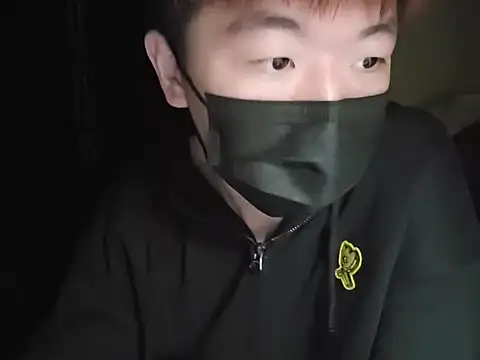 Snapshot of fox165 chatting on 12-13-25, 07:53 fox165 online show from 12-13-25, 07:53