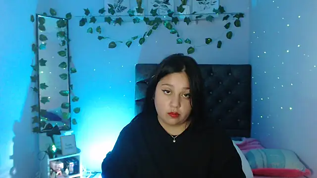 Snapshot of KOREN_JALAA chatting on 01-12-25, 12:39 KOREN JALAA online show from 01-12-25, 12:39