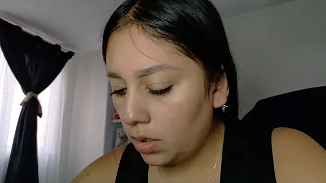 Snapshot of KOREN_JALAA chatting on 05-22-26, 10:15 KOREN JALAA online show from 05-22-26, 10:15