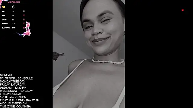 Snapshot of Keyli_sweet chatting on 01-09-26, 11:35 Keyli sweet online show from 01-09-26, 11:35