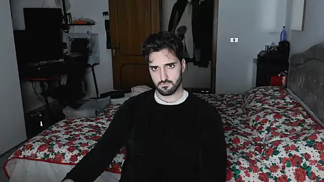 Snapshot of Al3xox02 chatting on 01-05-26, 06:44 Al3xox02 online show from 01-05-26, 06:44