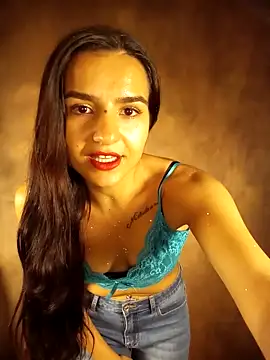 MissHazelnut online show from 11-05-25, 03:23