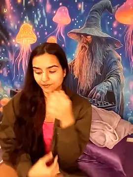 MissHazelnut online show from 11-25-25, 07:03