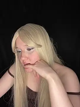 Darling Bri  online show from 10-23-25, 07:23