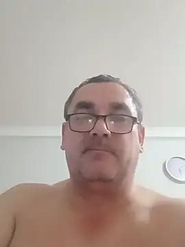 Snapshot of Alfred_00000 chatting on 06-22-26, 10:07 Alfred 00000 online show from 06-22-26, 10:07