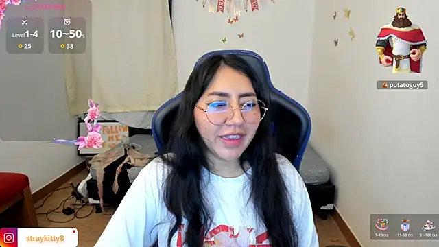 LoveLyy- online show from 11-28-25, 04:42