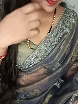 Snapshot of Rashmi_011 chatting on 07-24-26, 12:52 Rashmi 011 online show from 07-24-26, 12:52