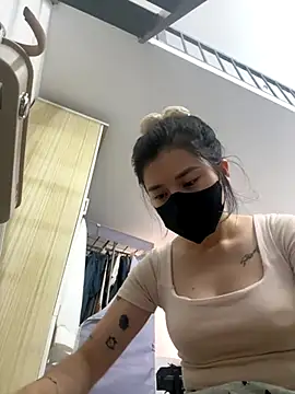 Titlelove online show from 11-20-25, 08:47