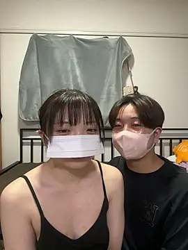 CoYu-528 online show from 11-11-25, 03:12