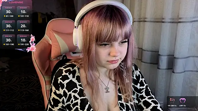 KristiBloom online show from 03-22-26, 12:03