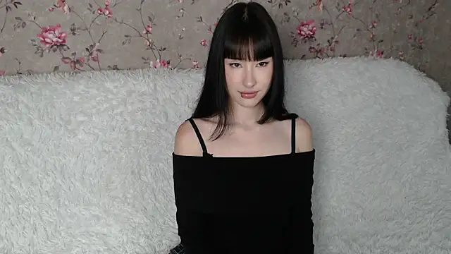 NaemiiBlush online show from 06-11-26, 04:38
