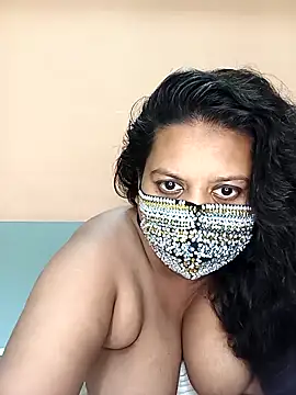 Snapshot of Mallika-collage chatting on 05-29-26, 11:14 Mallika-collage online show from 05-29-26, 11:14