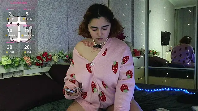 Snapshot of _Mary_Me chatting on 12-03-25, 07:12 Mary Me online show from 12-03-25, 07:12