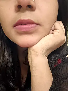 Beautiful Eye online show from 12-16-25, 06:02