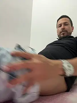 Snapshot of JX7NOVA chatting on 02-14-26, 06:32 JX7NOVA online show from 02-14-26, 06:32