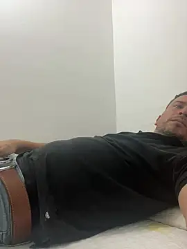 Snapshot of JX7NOVA chatting on 03-01-26, 12:45 JX7NOVA online show from 03-01-26, 12:45