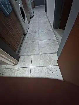 Snapshot of leila2003 chatting on 11-04-25, 01:38 leila2003 online show from 11-04-25, 01:38